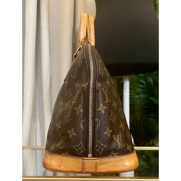 Louis Vuitton Monogram Alma PM Brown Canvas Leather Handbag - Picture 6 of 15